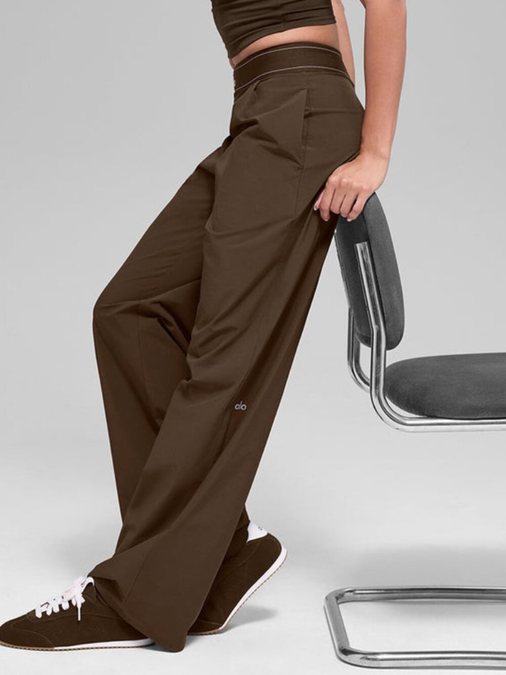 Alo Yoga Suit Up Trouser Regular 30" Inseam Espresso NWT 🤎 - Picture 9 of 9
